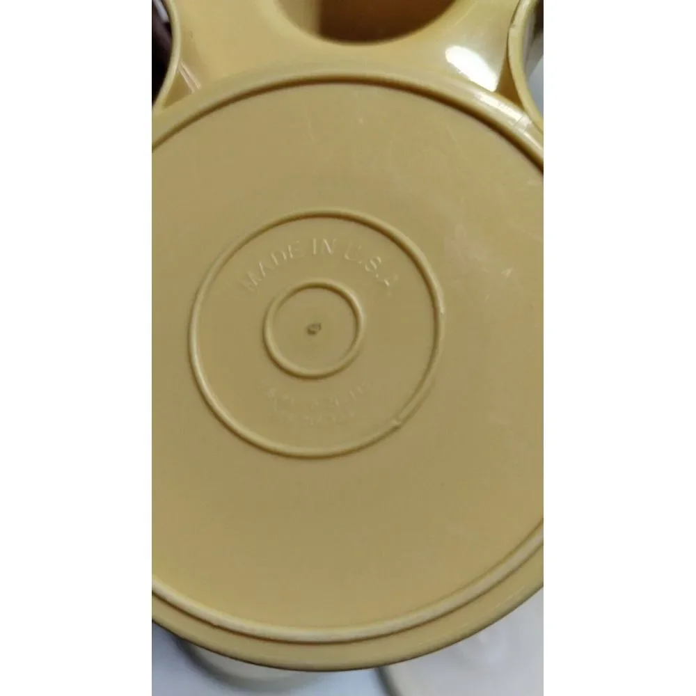 Tupperware Condiment Caddy Set Bowls Lids Vintage Serving Beige - Picture 11 of 12